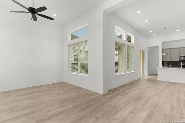 San Antonio, TX 78224,10035 UNIVERSITY WAY UNIT 9