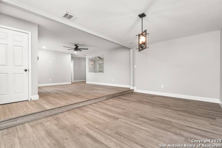 San Antonio, TX 78218,530 Lanark