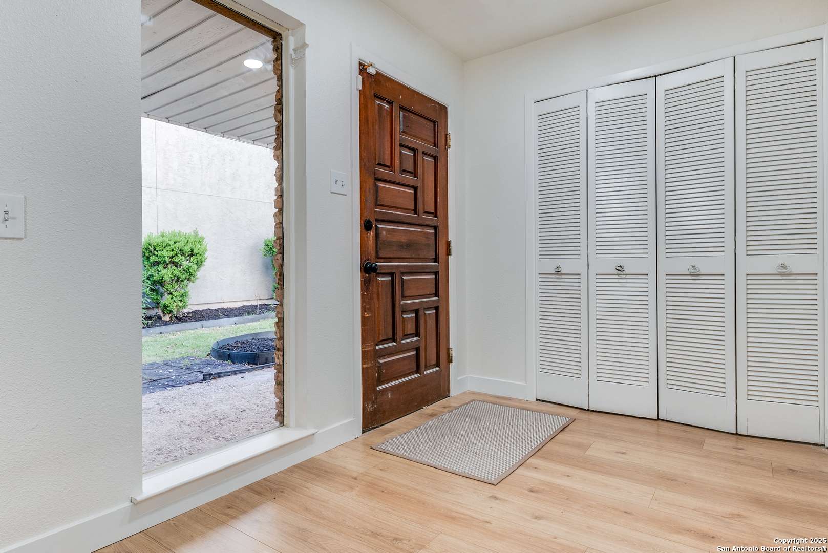 San Antonio, TX 78213,11802 Button Willow Cv