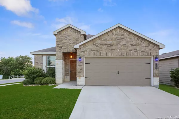 166 Texas Thistle, New Braunfels, TX 78130