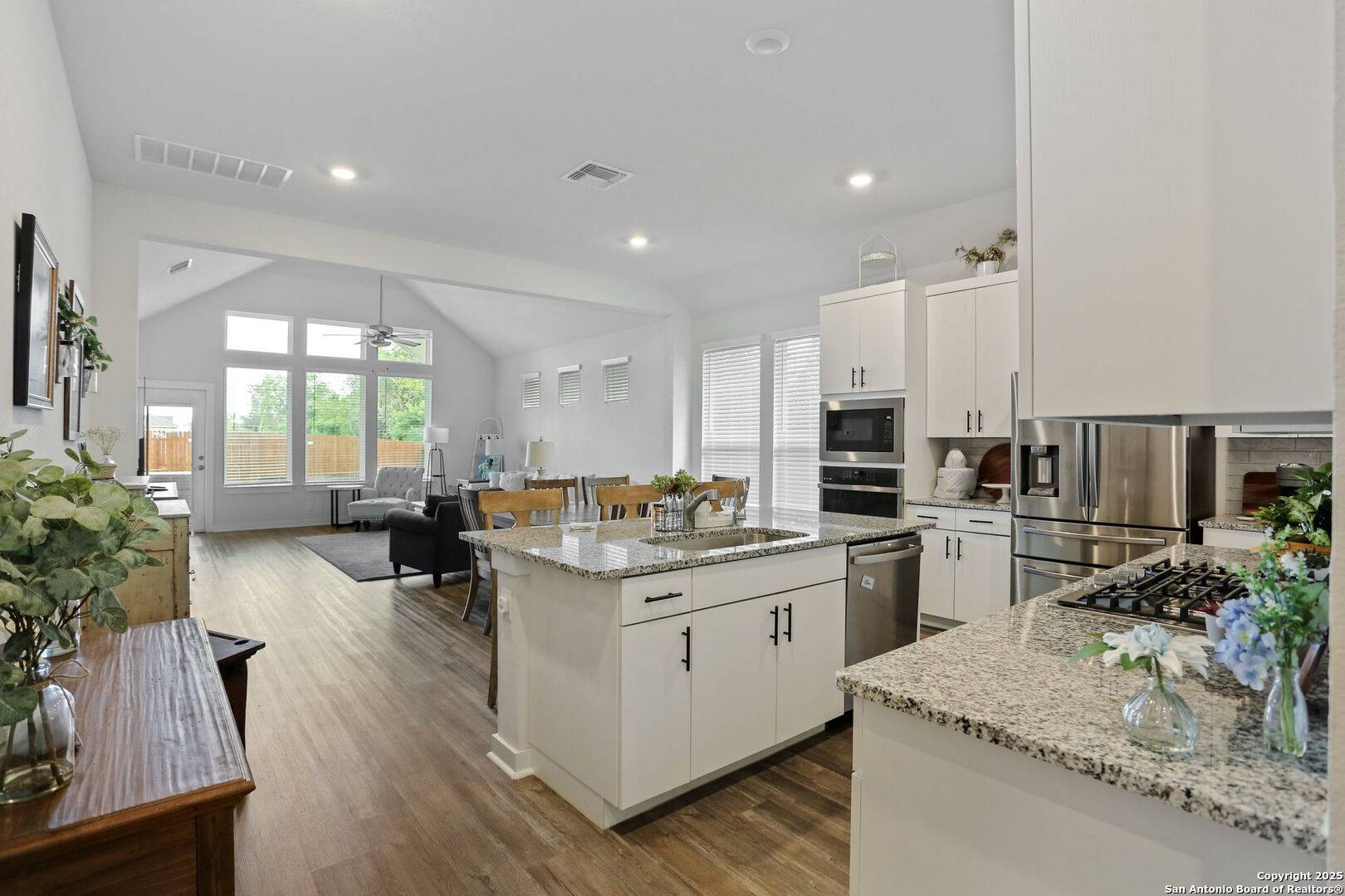 New Braunfels, TX 78130,904 Brook