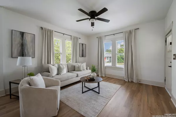 San Antonio, TX 78201,924 Rosewood