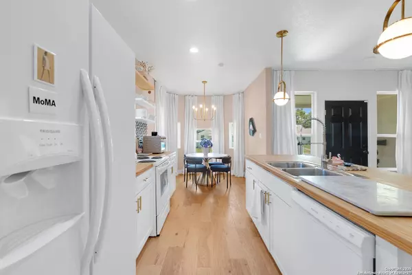 San Antonio, TX 78210,902 Bailey