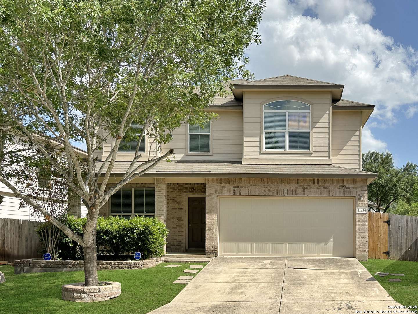 San Antonio, TX 78245,11734 Tahoka Daisy