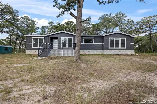 1291 Vivroux Ranch, Seguin, TX 78155