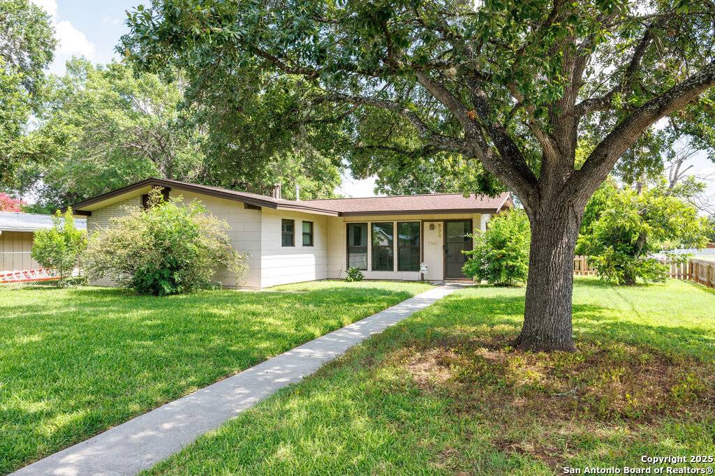 San Antonio, TX 78218,502 Timberlane Dr