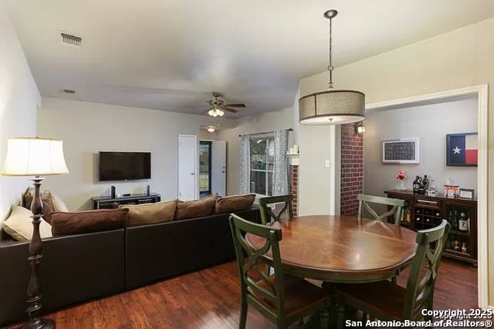 San Antonio, TX 78249,5739 cedar