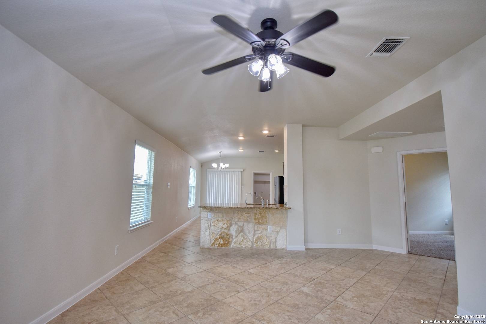 New Braunfels, TX 78130,934 Pumpkin Rdg