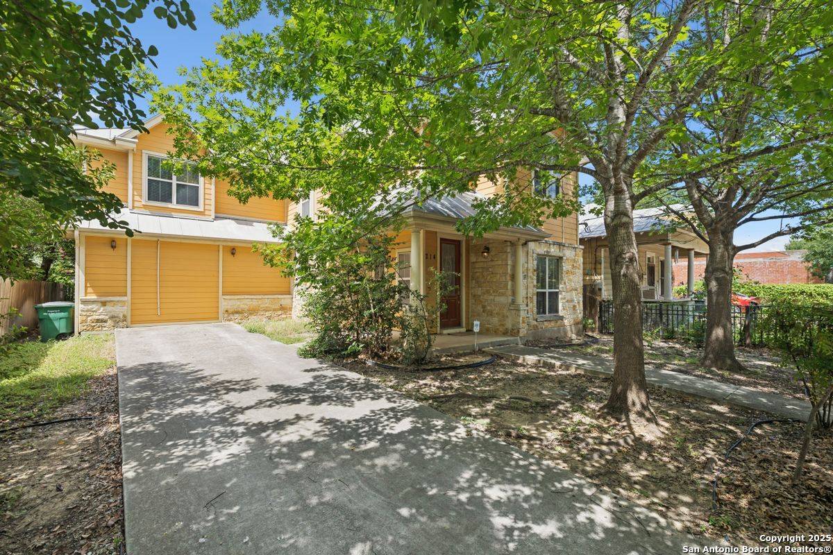 San Antonio, TX 78210,214 Vance St
