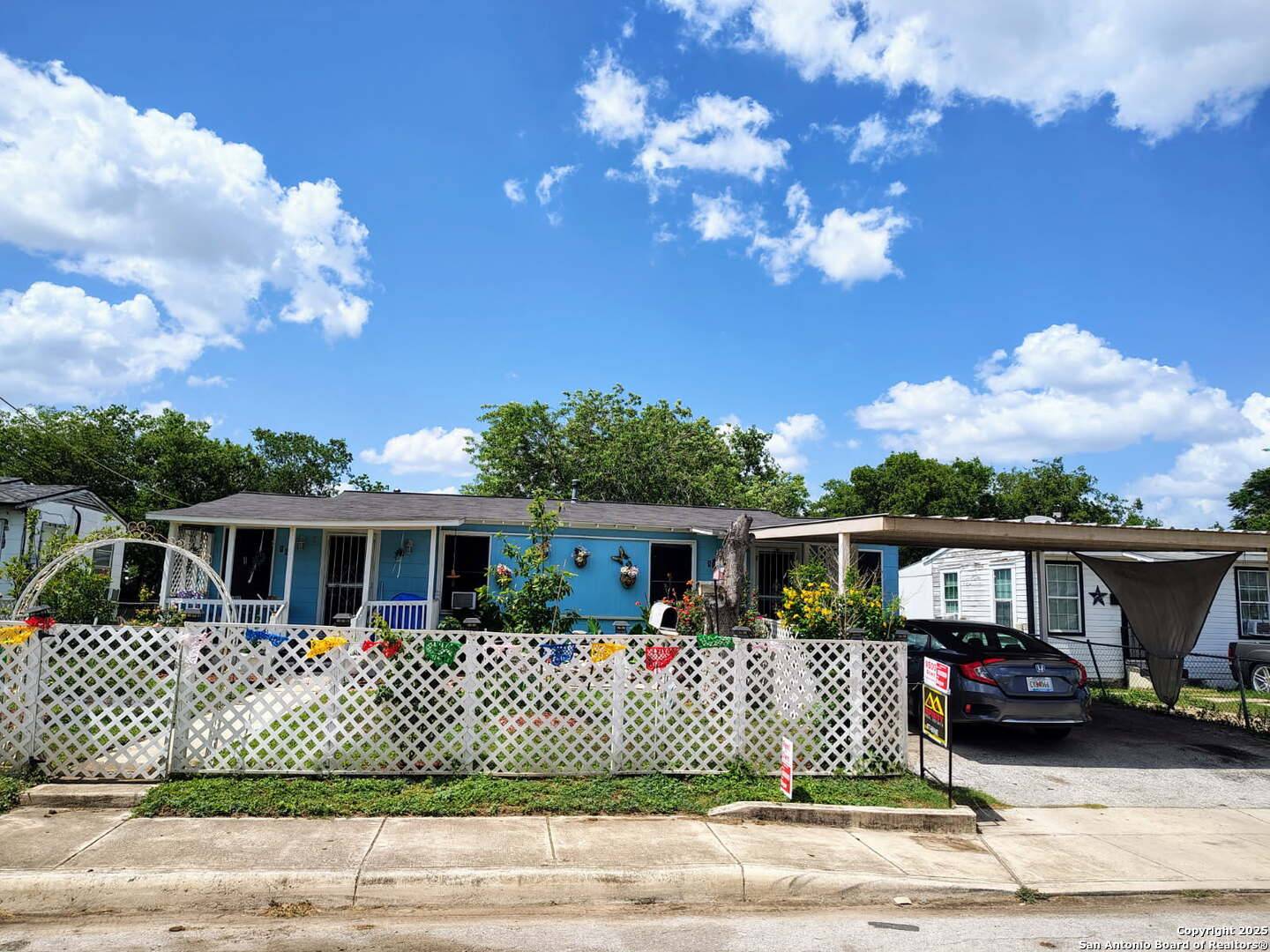 859 Thompson Pl, San Antonio, TX 78226