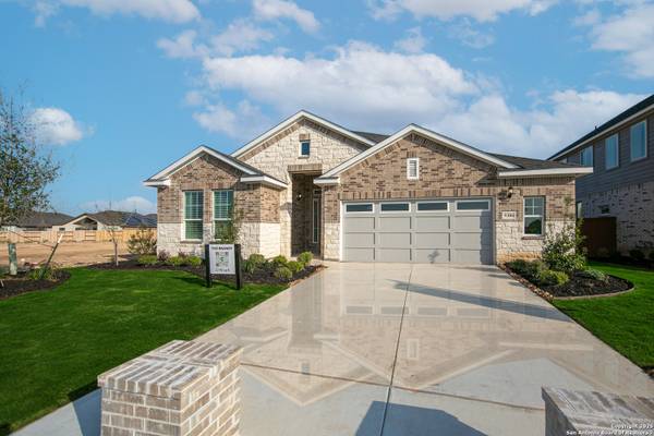201 Hildalgo, Boerne, TX 78006