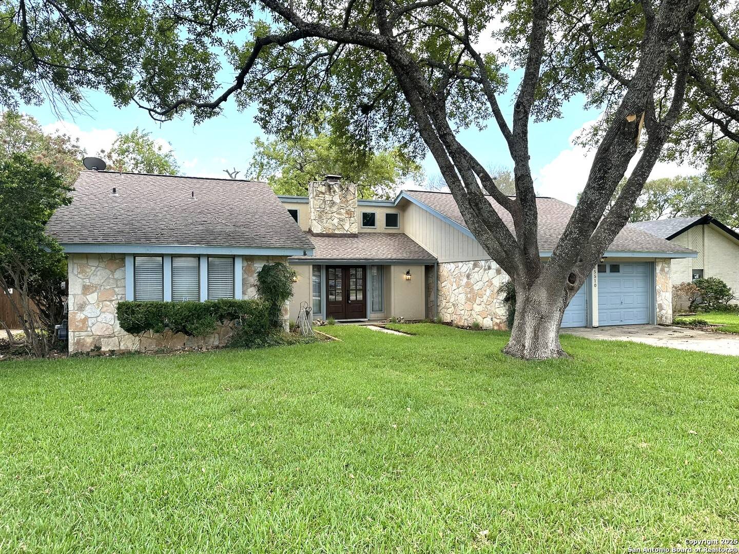San Antonio, TX 78232,15510 Creekside