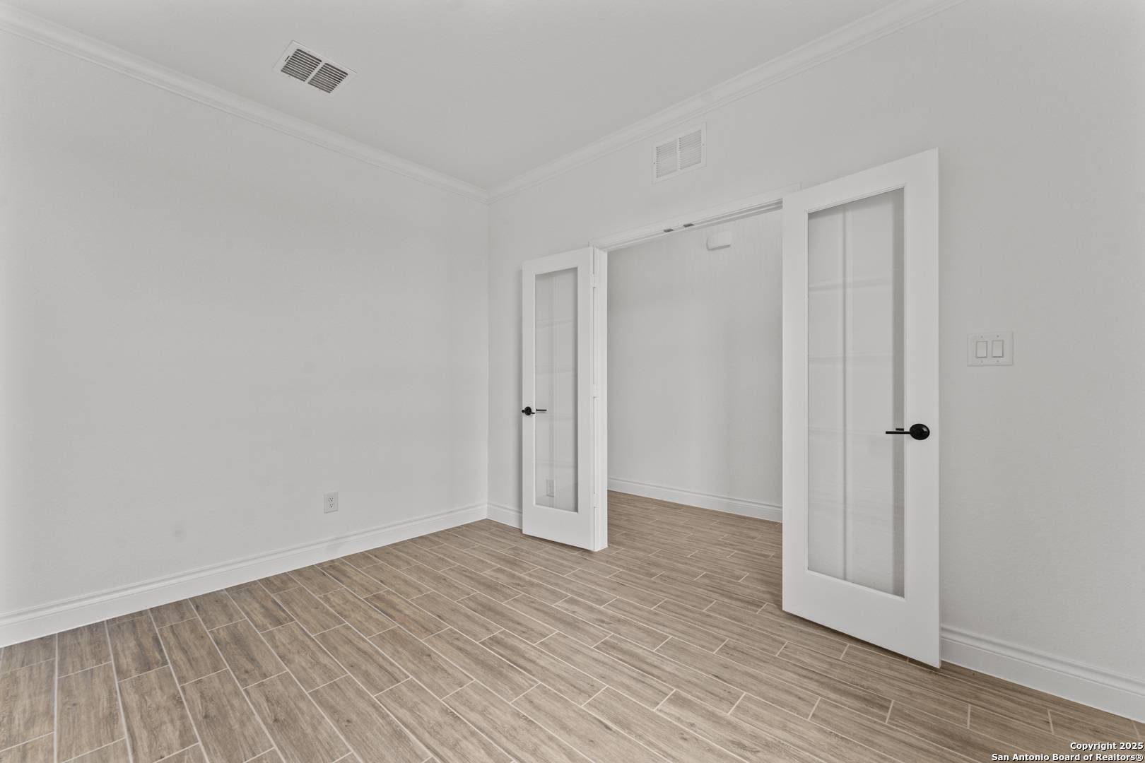 New Braunfels, TX 78132,2183 Oak Run Parkway