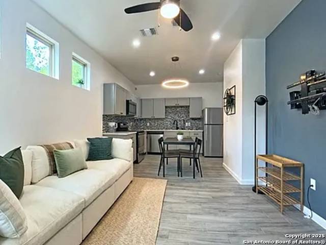 San Antonio, TX 78207,1105 Torreon