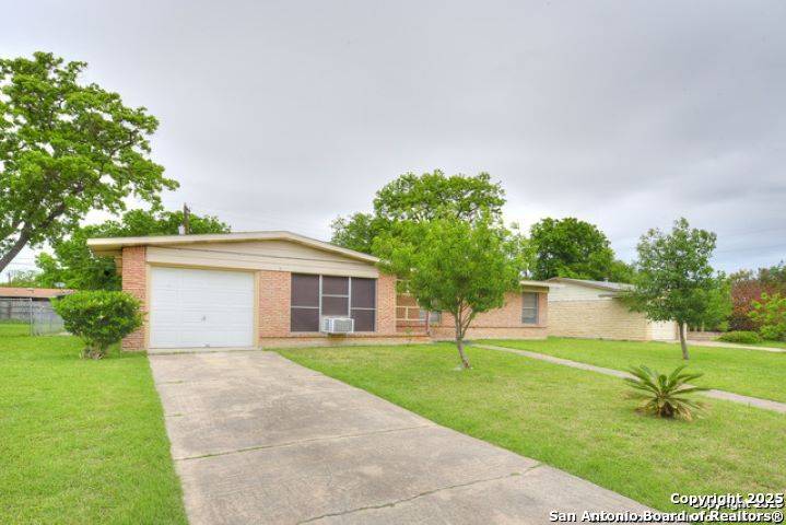 4523 Tropical Drive, San Antonio, TX 78218