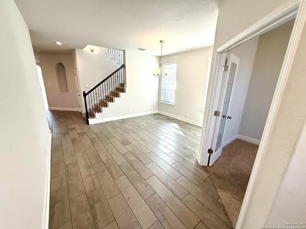 San Antonio, TX 78254-2273,9510 BICKNELL SEDGE