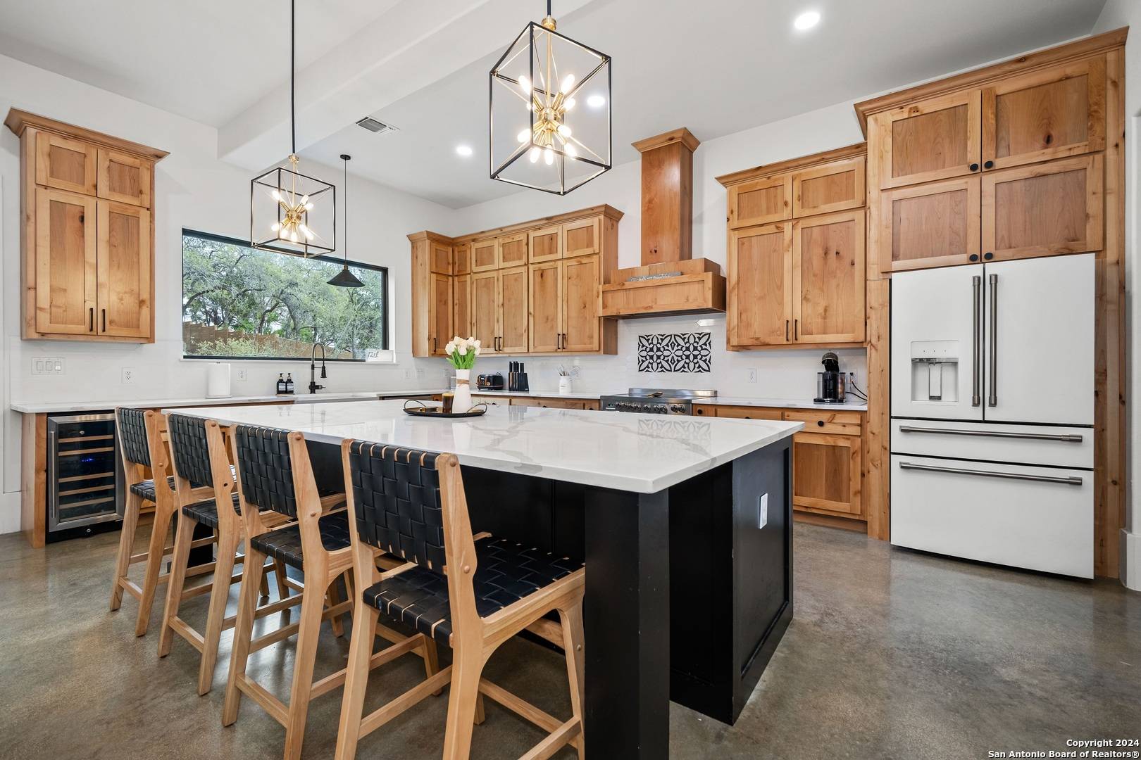 211 SPACIOUS SKY, San Antonio, TX 78260-6423