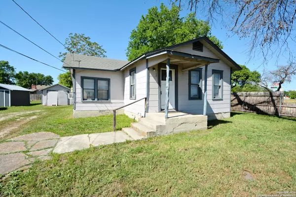 New Braunfels, TX 78130-7863,122 PERRYMAN ST