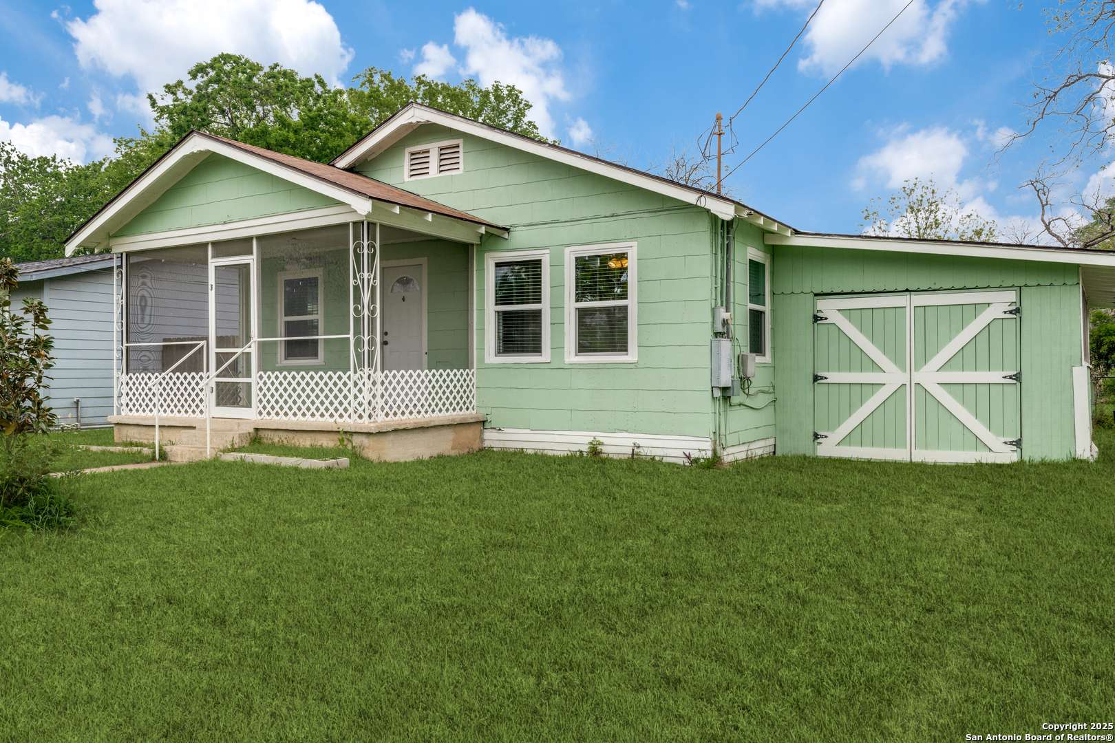 New Braunfels, TX 78130,846 Holly