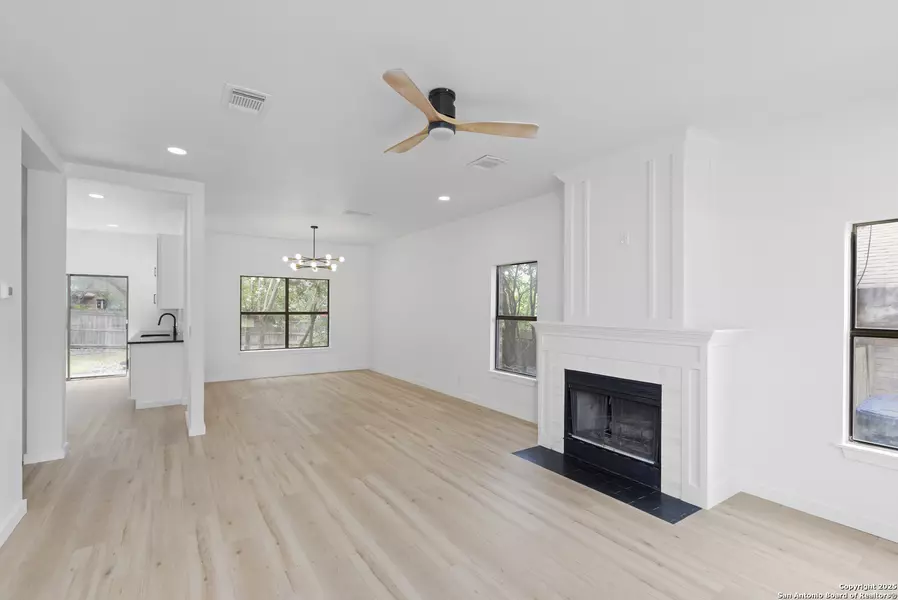 3406 Maitland, San Antonio, TX 78259