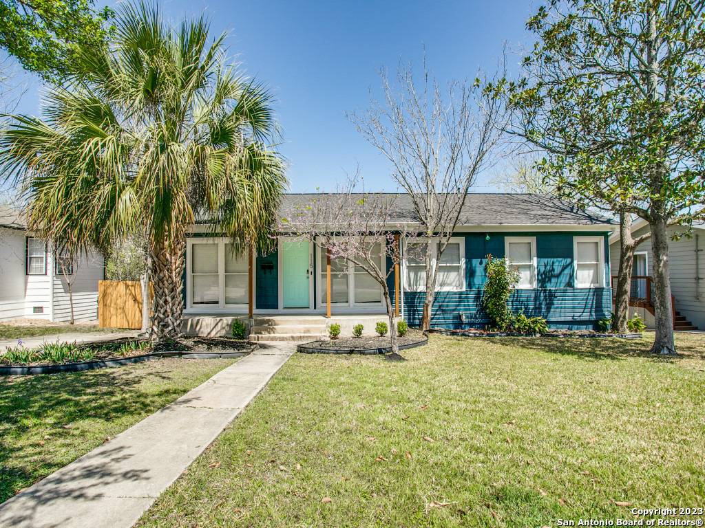 San Antonio, TX 78209-4833,115 BLAKELEY DR