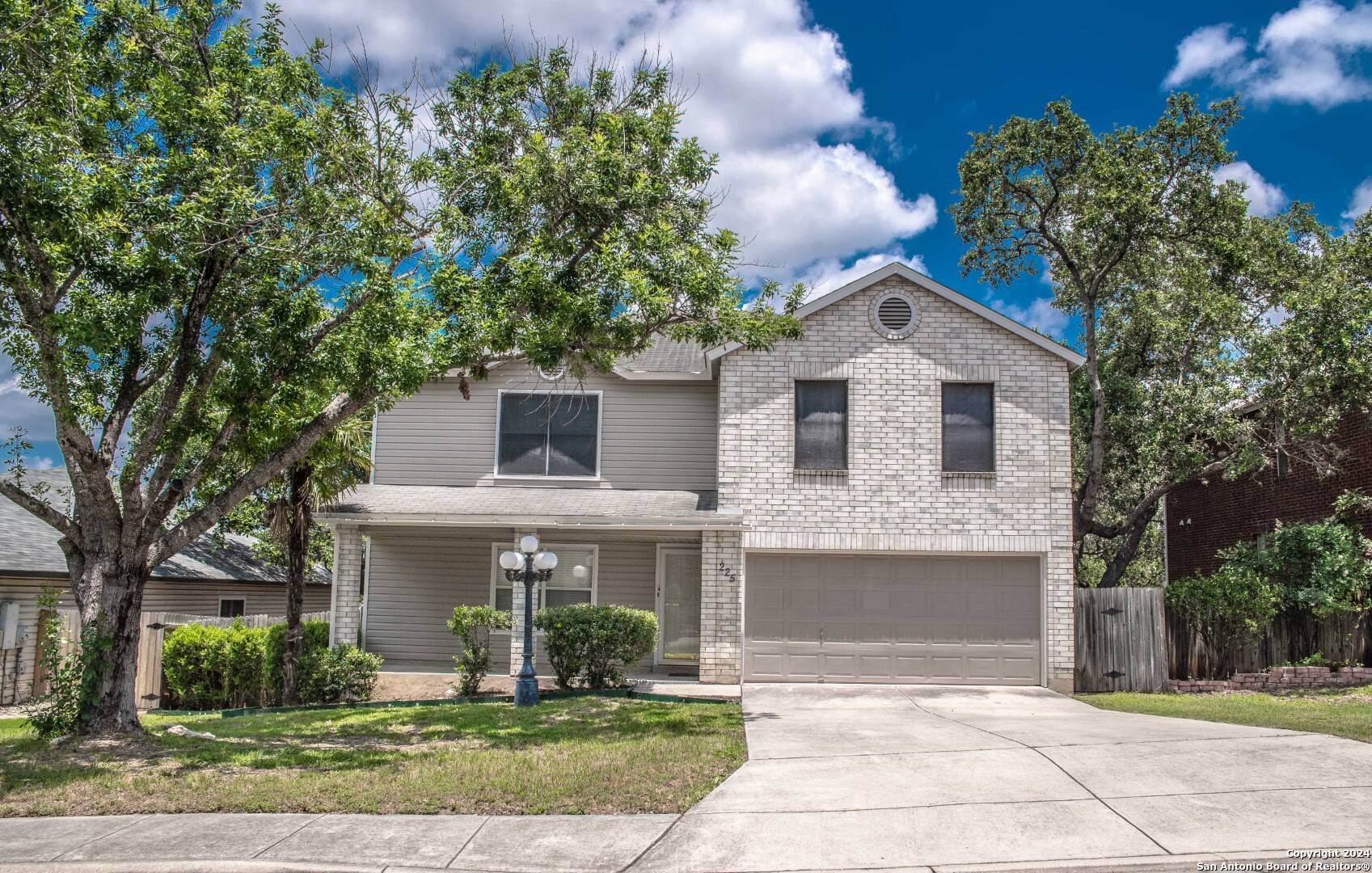San Antonio, TX 78154-3900,225 SAMANTHA DR
