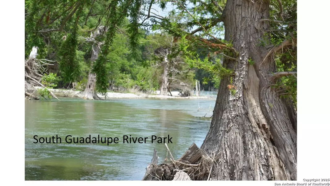 202 Hoskins Trail, Boerne, TX 78006