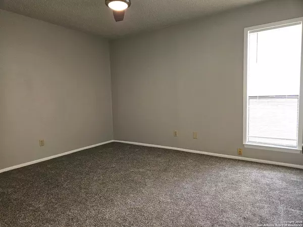 San Antonio, TX 78217,3843 Barrington Dr UNIT 262