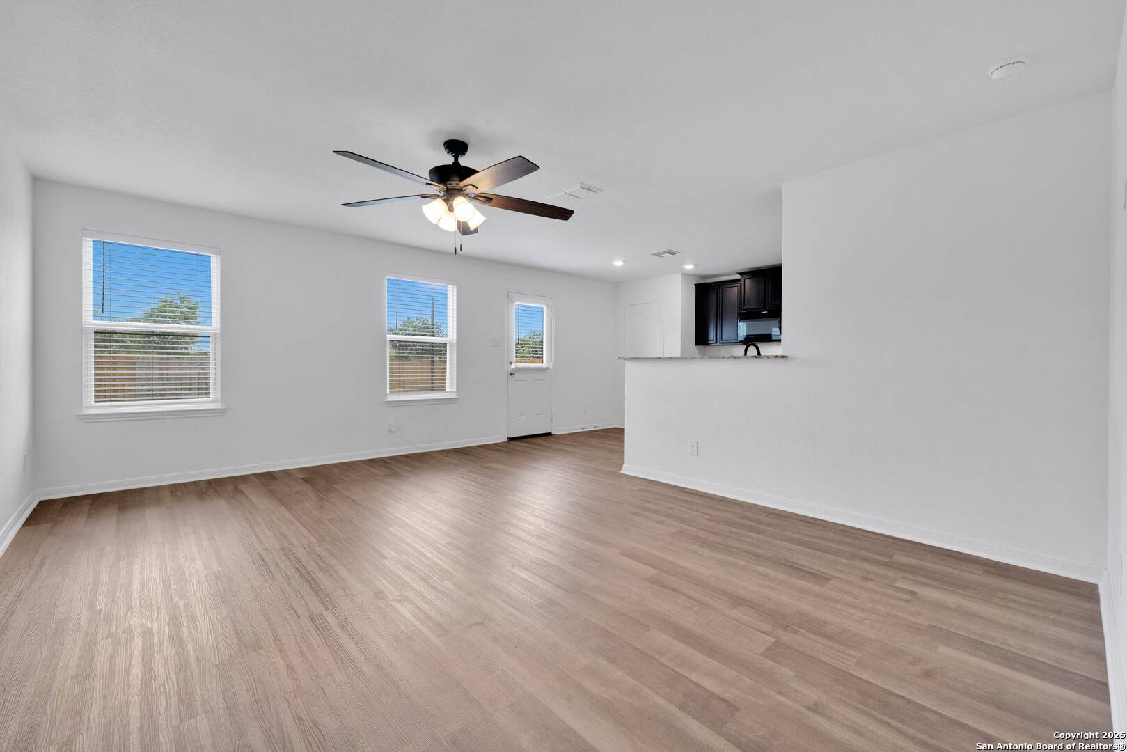 San Antonio, TX 78252,11906 Nucio