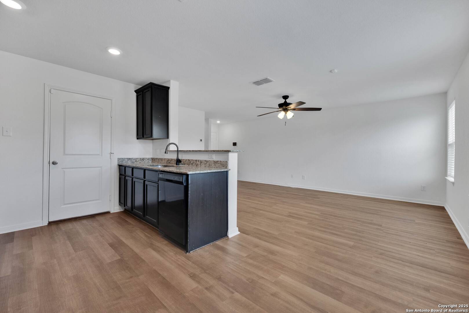 San Antonio, TX 78252,11906 Nucio