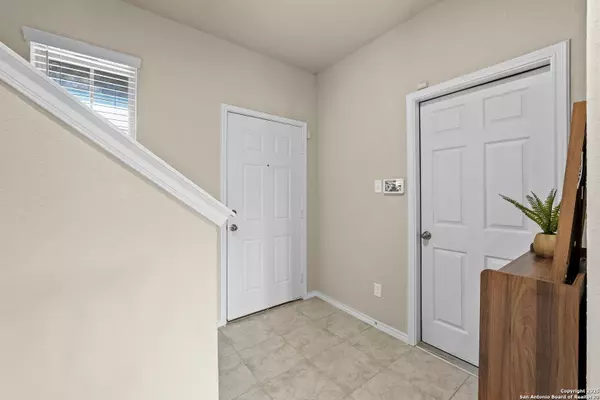 San Antonio, TX 78244,5826 Ivans Farm