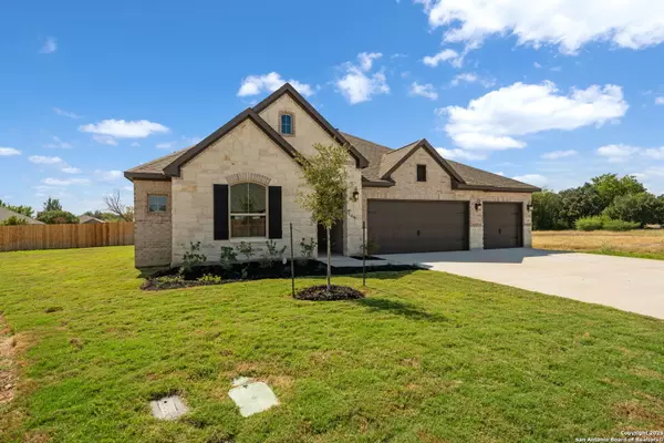 Castroville, TX 78009,221 Janice Avenue