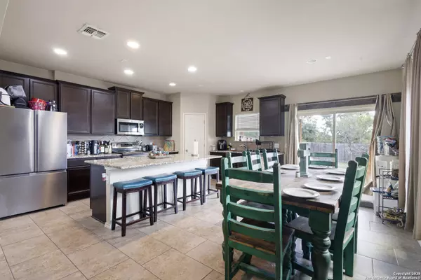 San Antonio, TX 78223,8322 Puente