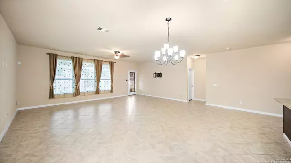 San Antonio, TX 78253,13410 Flora Springs