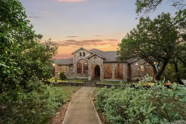 New Braunfels, TX 78132,5310 River Oaks