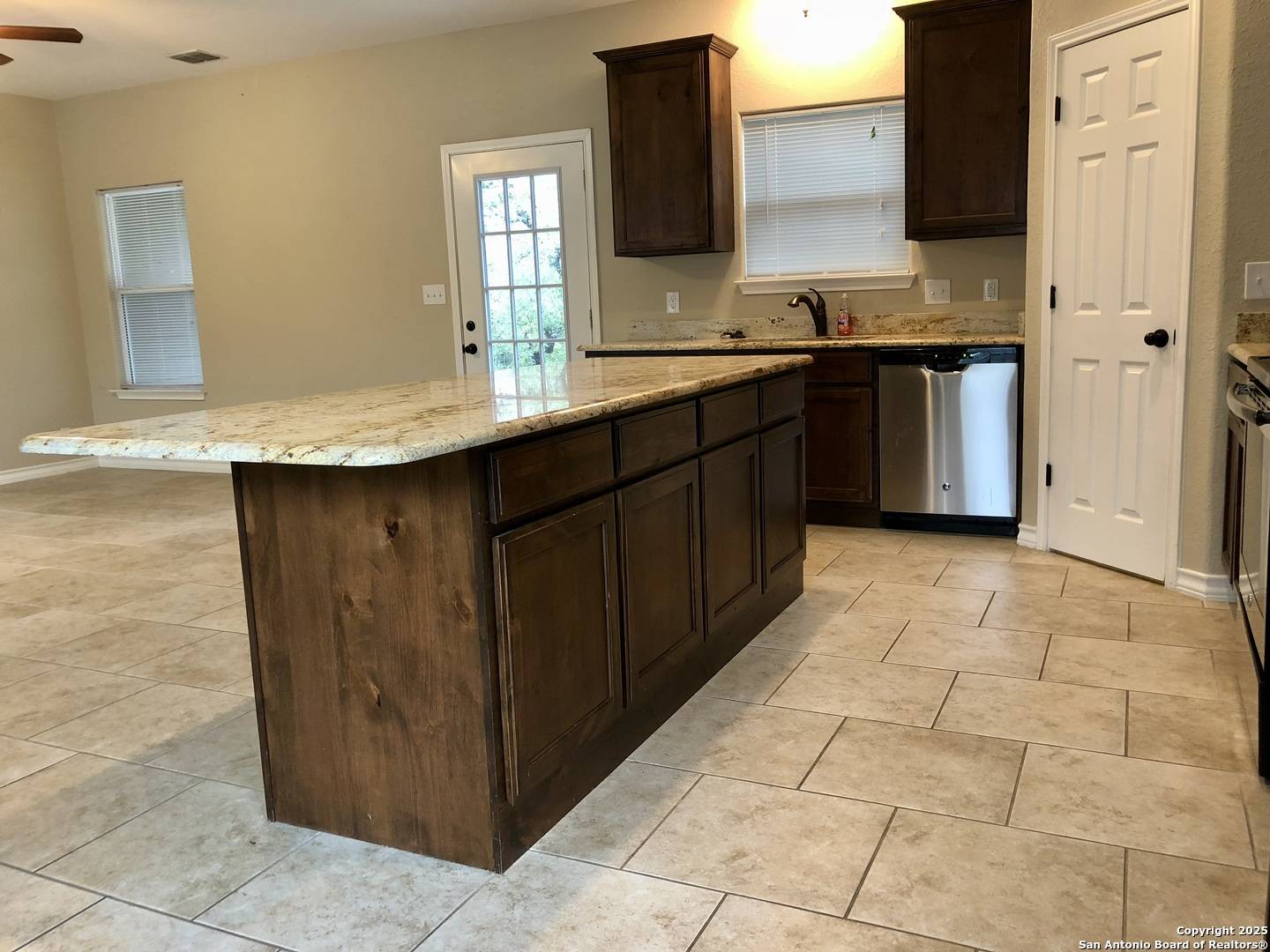 Canyon Lake, TX 78133,1131 Rocky Ridge