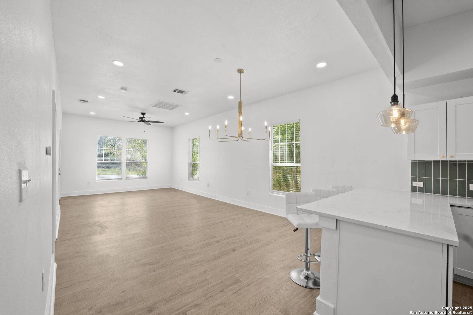 San Antonio, TX 78210-2222,725 WESTFALL
