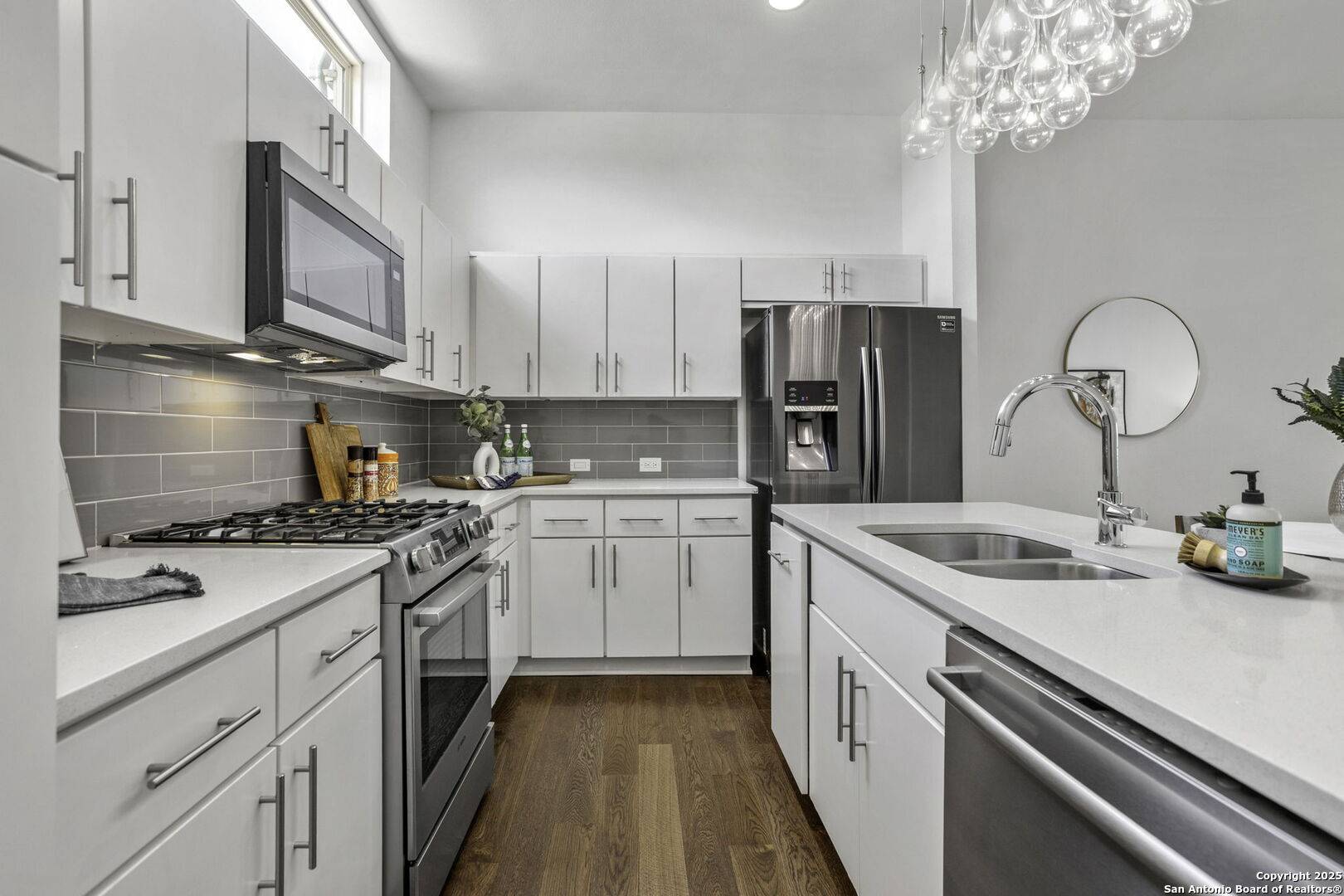 San Antonio, TX 78212,811 Elmira UNIT 2