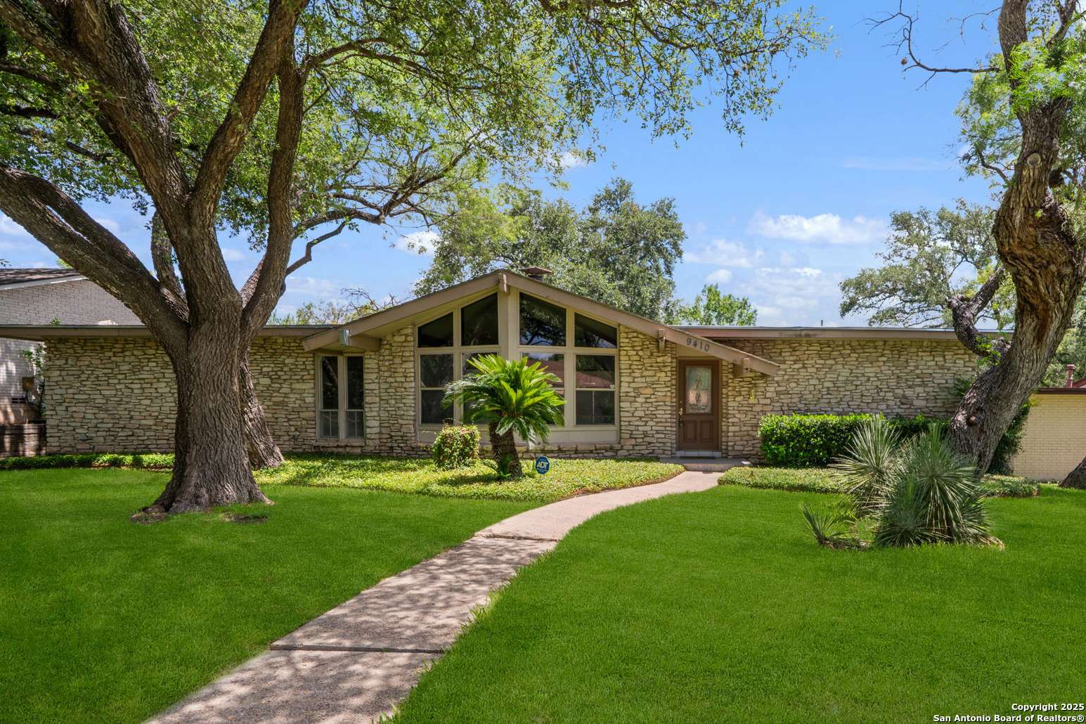 9410 Ranchero, San Antonio, TX 78240