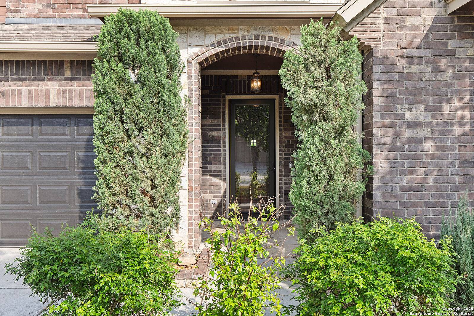 28826 Shadowrock, San Antonio, TX 78260