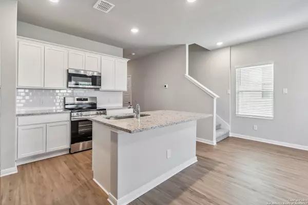 San Antonio, TX 78152,3920 Abbott Pass