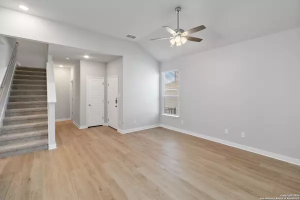 San Antonio, TX 78253,206-210 Nespral