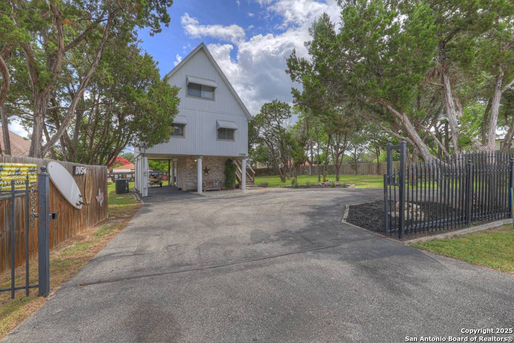 Canyon Lake, TX 78133,1568 Blueridge