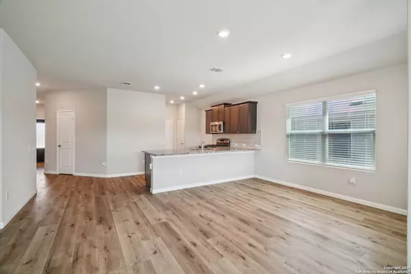 San Antonio, TX 78221,751 Vermilion