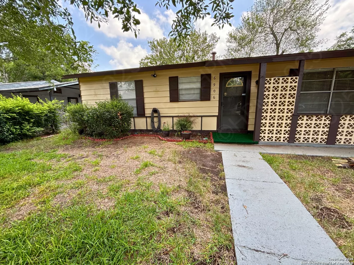 San Antonio, TX 78227-3644,6906 Tallahasse Dr