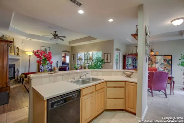 Canyon Lake, TX 78133,104 clearwater UNIT # 1
