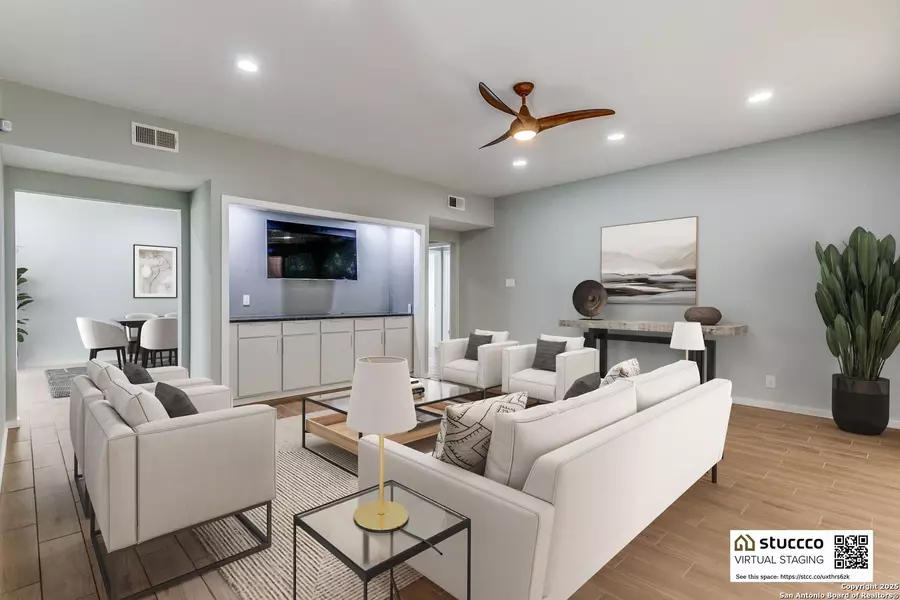 3678 HIDDEN DRIVE UNIT 604, San Antonio, TX 78217
