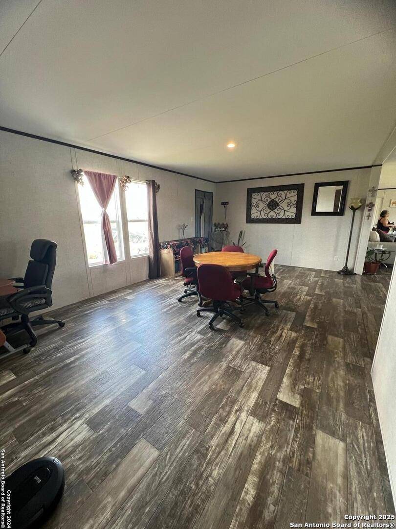 Pleasanton, TX 78064,105 Viridian View