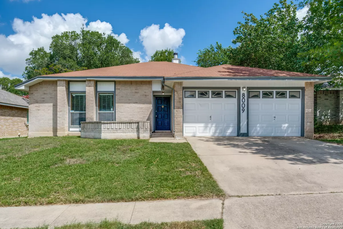 Live Oak, TX 78233,8009 Forest Ash