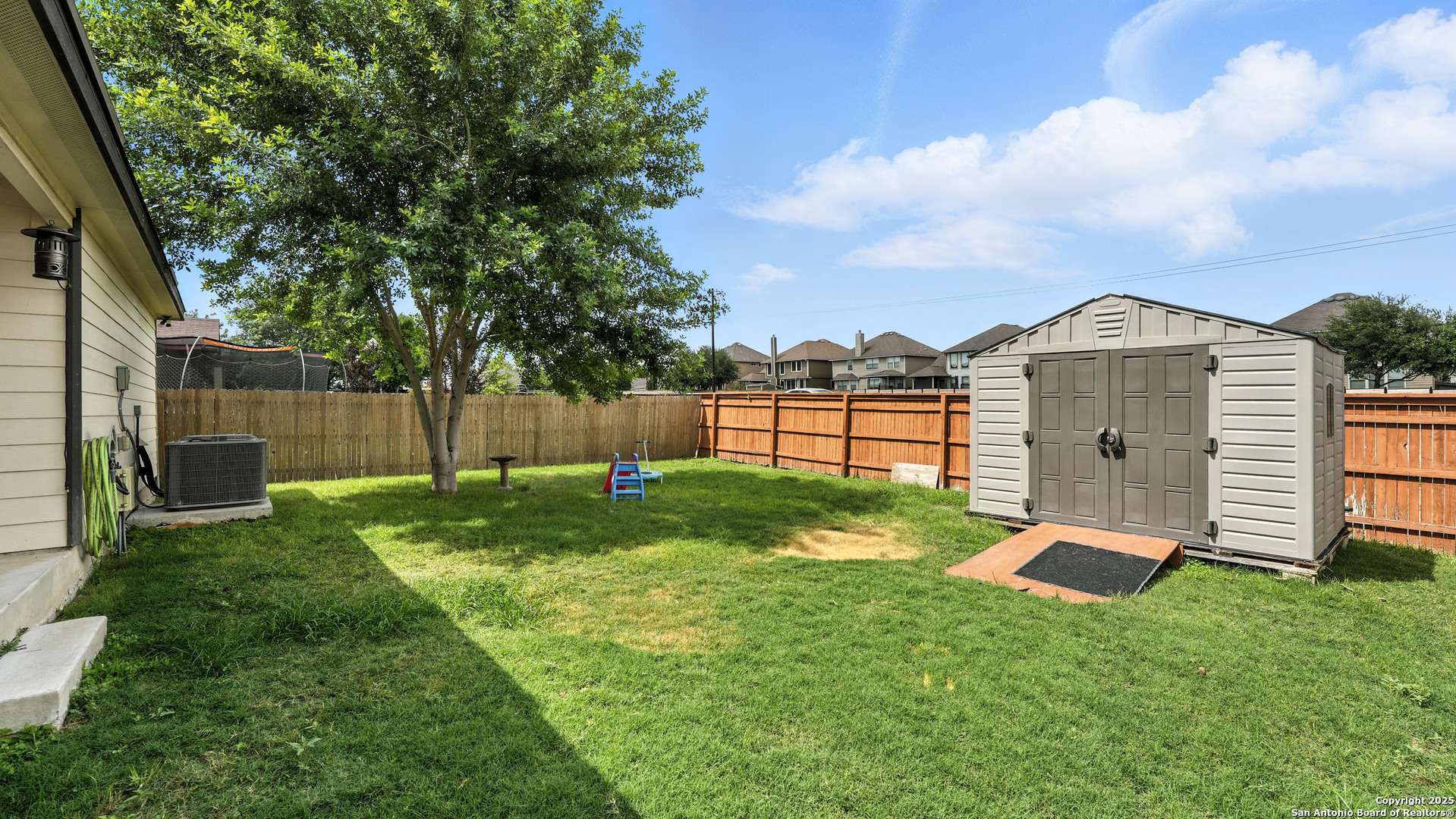 Cibolo, TX 78108,208 Gatewood Clf